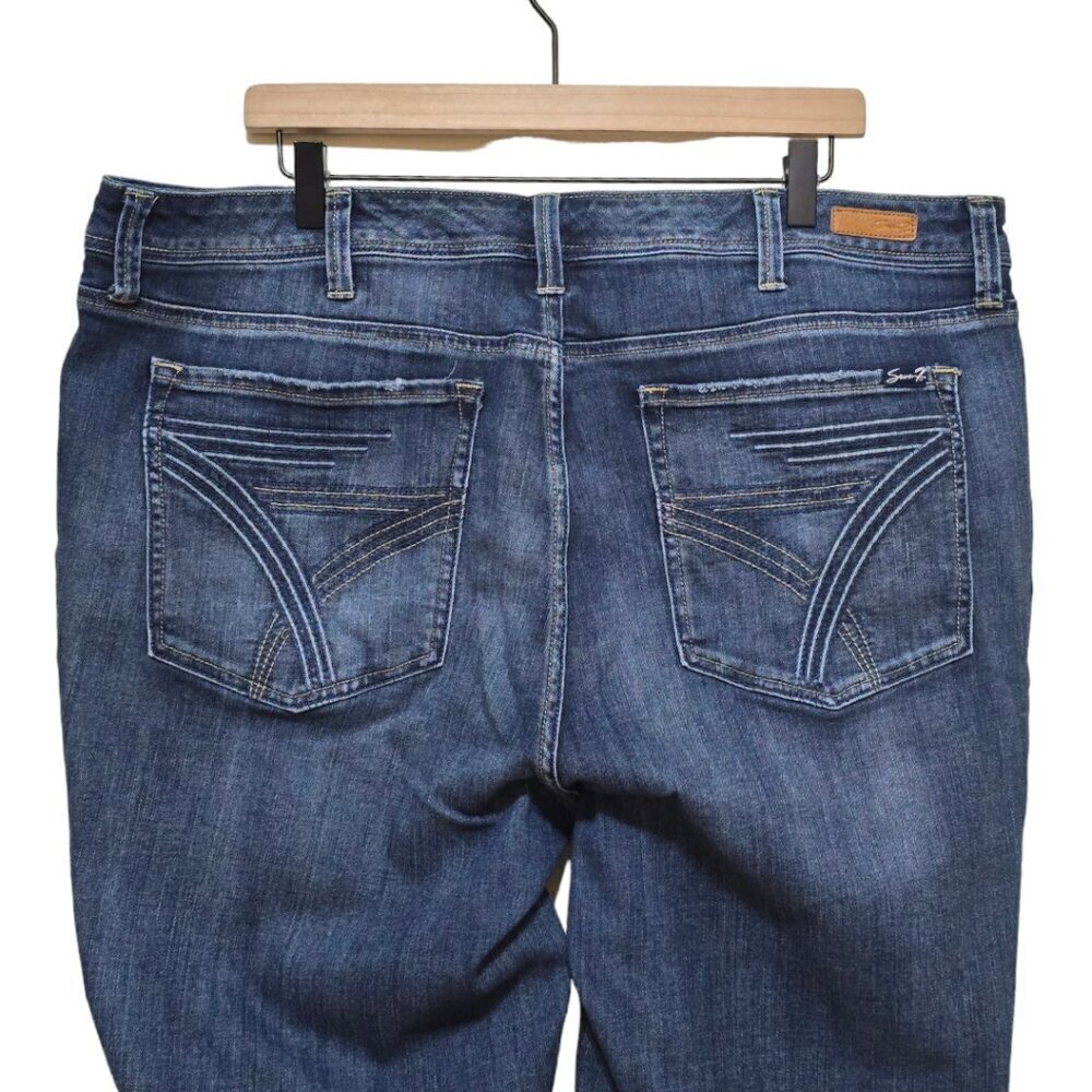 Seven7 Straight Leg Mid-Rise Embroidered Pocket Jeans in Pleasant Sz 22 - Picture 4 of 11